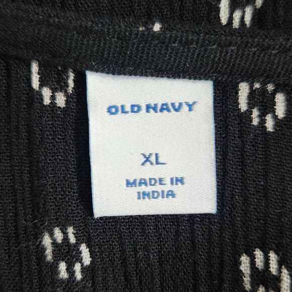 Old Navy Black Blouse with Flutter Sleeves Size XL Black and White Peasant Top - Picture 7 of 9